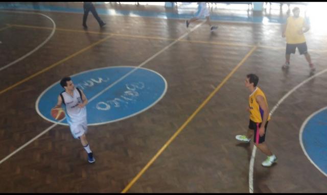 "Estamos aprendiendo a jugar m�s para el que tenemos al lado"