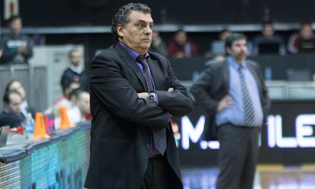 Romano no contin�a en Obras