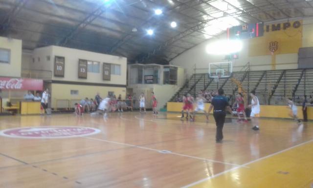 Alem pis� fuerte en menores y cierra en Primera