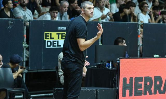 Fabbris se pone al frente de Obras Basket