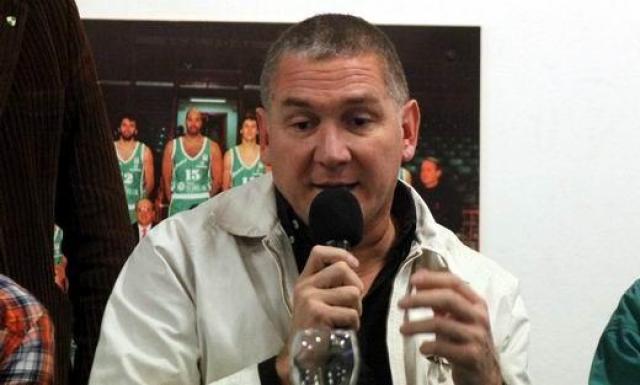 Con super�vit deportivo