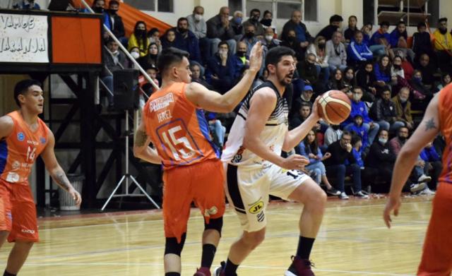 Ag�nico triunfo de Barrio Parque