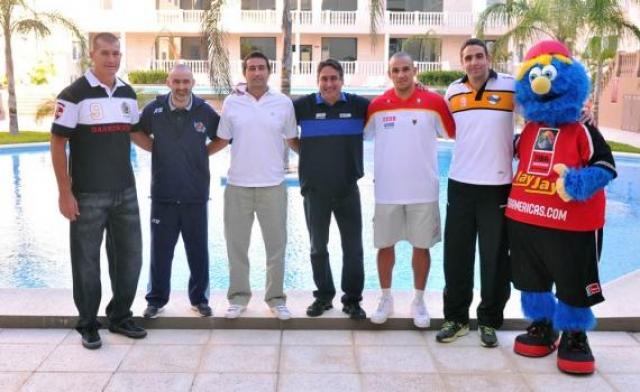 Am�rica mira a Formosa