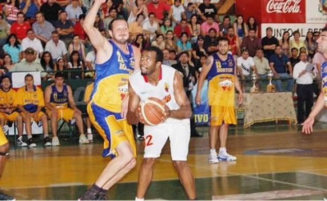 San Isidro tiene for�neo