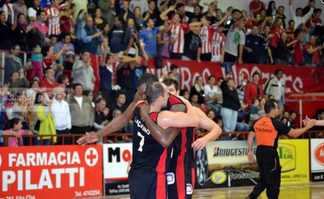 Instituto y San Mart�n est�n en semifinales