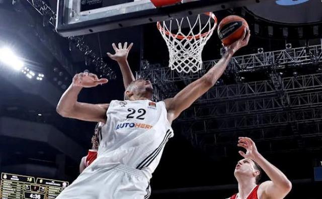 Euroliga: Pas� el Madrid y habr� choque argento