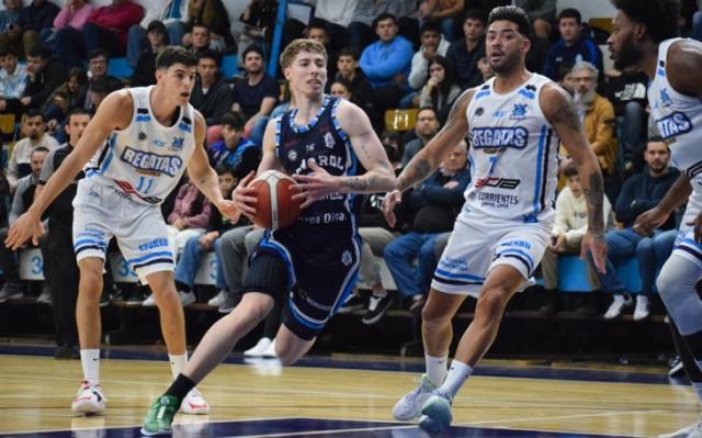 Pe�arol y el talento joven en el Interligas