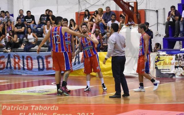 Pe�arol del Tala sigue en el Federal