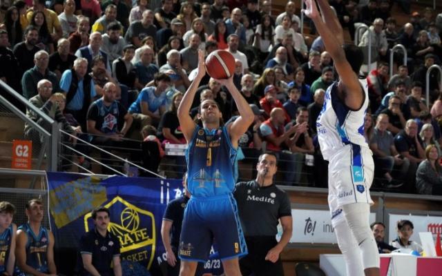 Sue�a con los playoffs