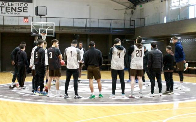 �Volvi� el Cholo! Ol�mpico y Obras con retoques