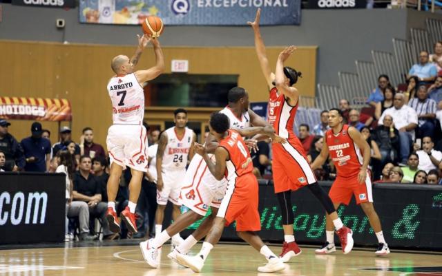 Los Leones tambi�n adentro