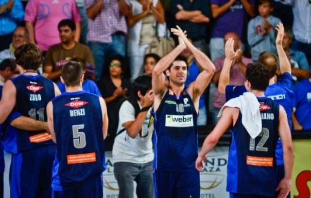 �Les dije a mis hijas que no me hagan abuelo mientras juegue�