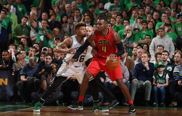 Contin�a el vuelo de los Hawks