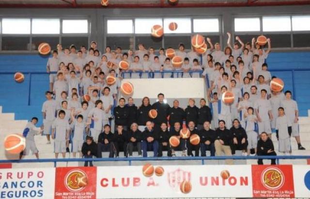 Comenz� el campus de Carlos Delfino