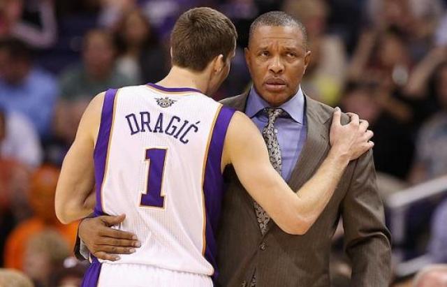 Phoenix se qued� sin t�cnico