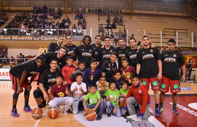 San Mart�n y su compromiso social