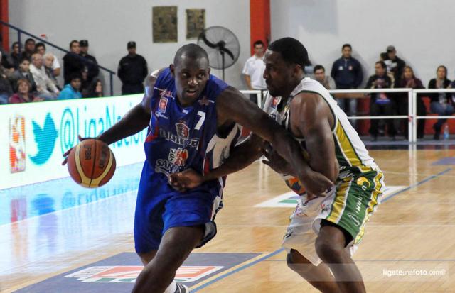 Quimsa mostr� los dientes ante el rival justo