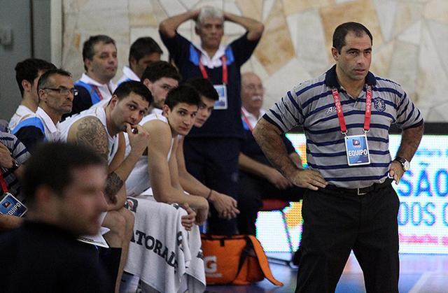 Pe�arol dio un enorme primer paso