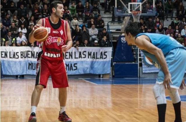 Ramos pic� en punta