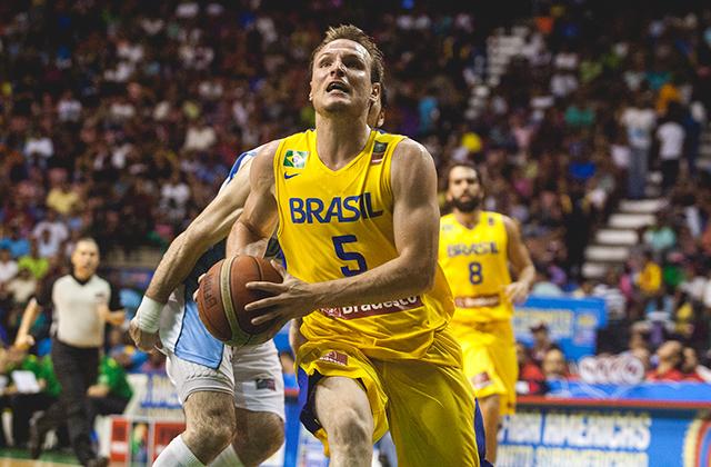 Brasil se meti� en el podio