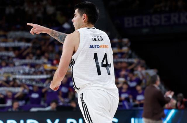 Un pleno en Espa�a