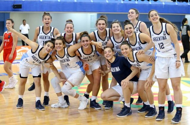 Lanus con los pibes como bandera