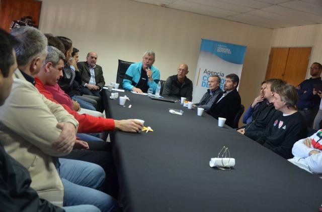 Se lanz� el S�per 8 Solidario