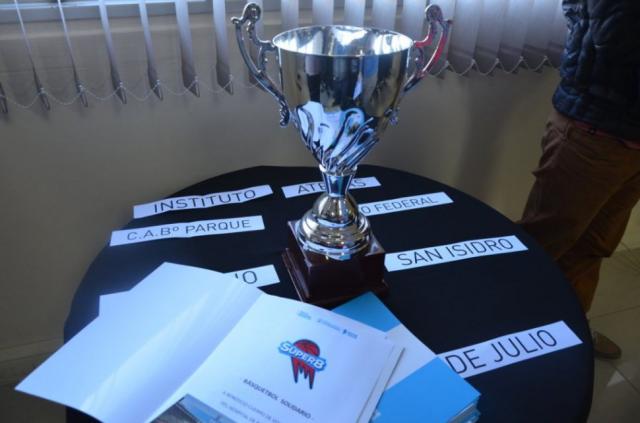 Comienza el S�per 8 solidario en C�rdoba