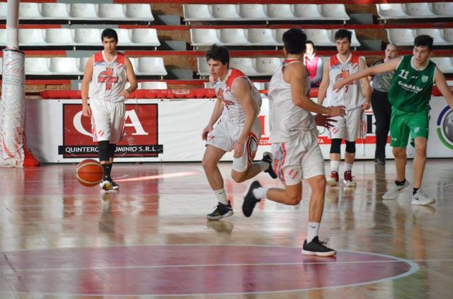 Independiente sube pelda�os en menores