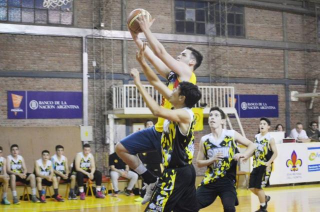 Racing se adelant� al Hexagonal en U15