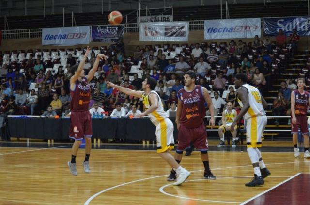 Salta Basket aplast� a Central de Ceres