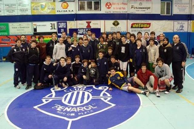 Pe�arol inici� su campus de Perfeccionamiento y reclutamiento