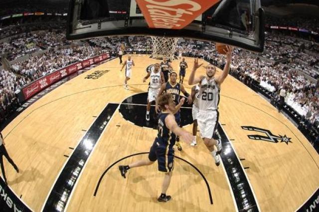 Ajustado triunfo de San Antonio en su presentaci�n