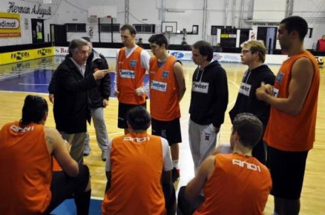 Coleffi: �Queremos ser un equipo inteligente�