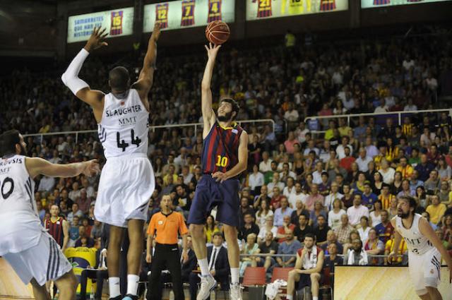 Una lluvia de triples del Barcelona dejan sin opci�n al Madrid