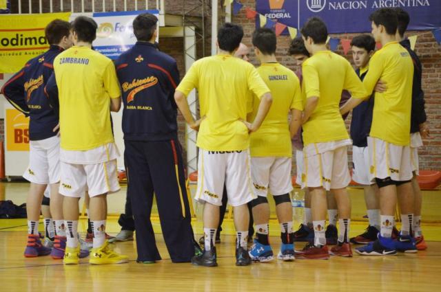 Pe�arol y Regatas las sorpresas en U19