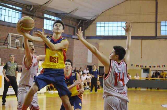 Bahiense y Uni�n El�ctrica en el cara a cara final