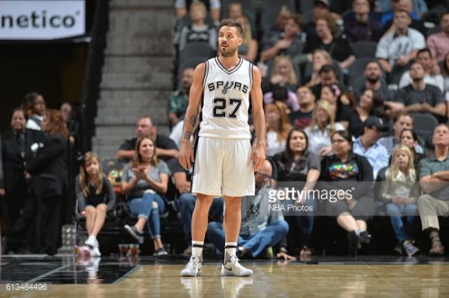 Laprov�ttola a la D-League