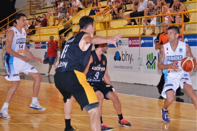 Sac� pecho en la adversidad