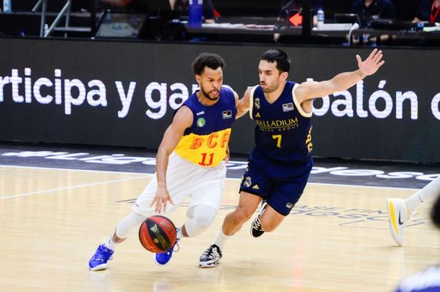 Sorpresa may�scula