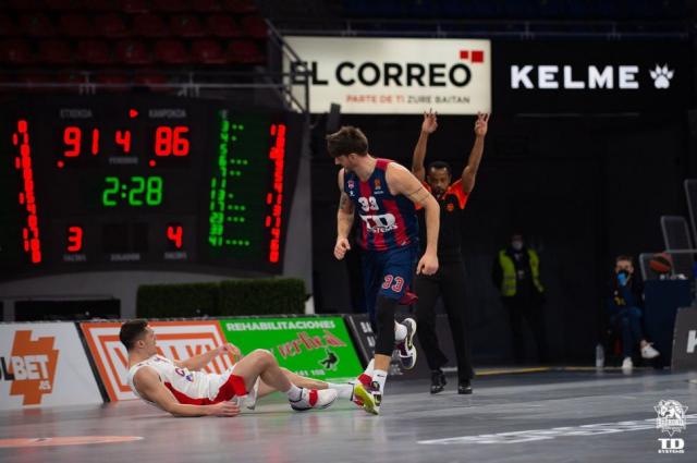 Revoluci�n en Vitoria