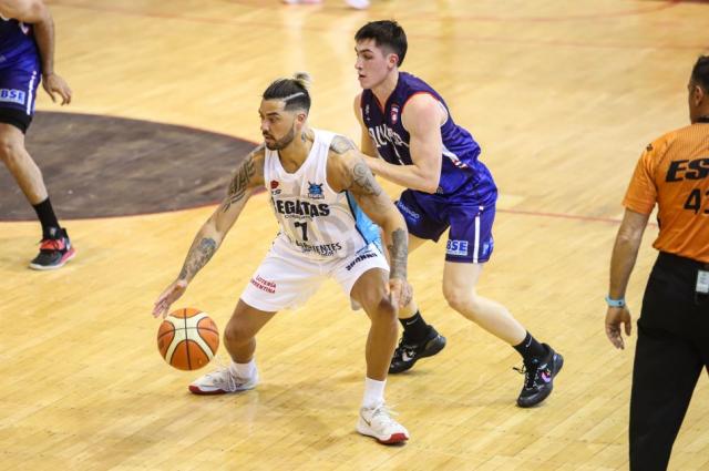 Aprovech� su oportunidad