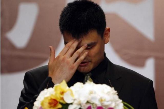 Yao Ming anunci� su retiro como profesional