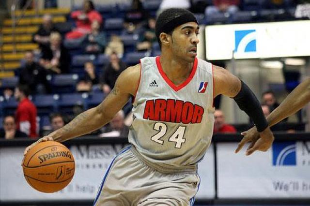 El base Jameson Curry no vendr� a Quimsa