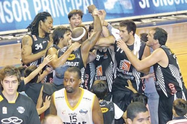 Ol�mpico baj� al puntero