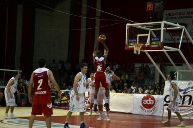 �Progre� se qued� con una gran victoria ante Atenas