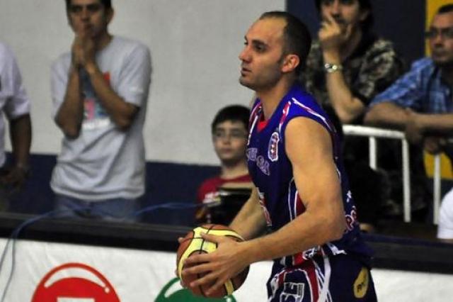 Lo Grippo: �Este equipo puede dar m�s�