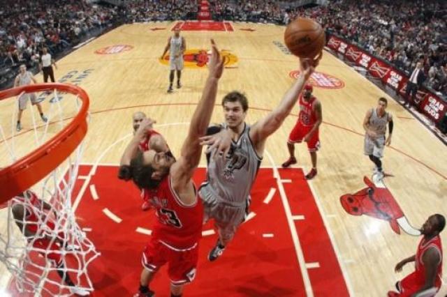 Una m�quina que no tiene freno