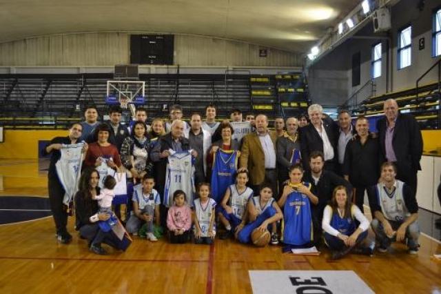 Dirigentes del b�squetbol de Boca reconocieron a sus hinchas