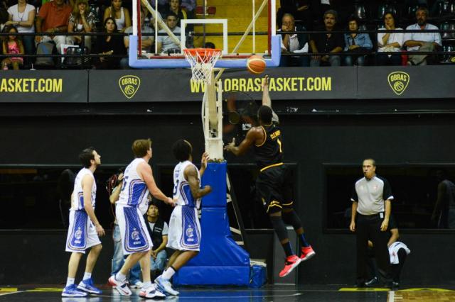 Se lo llev� sufriendo